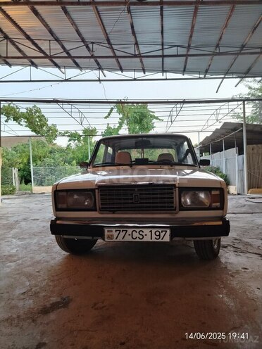 LADA (VAZ) 2107 2006, 25,000 km - 1.6 l - Şirvan
