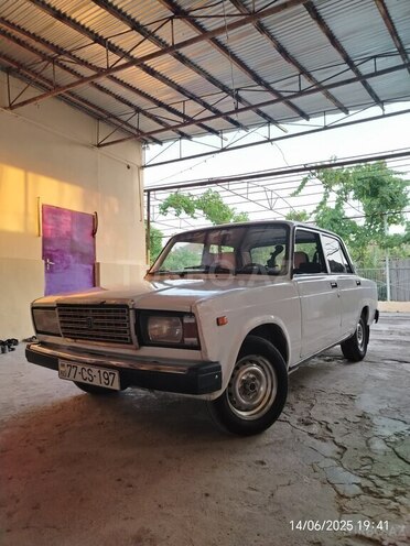 LADA (VAZ) 2107 2006, 25,000 km - 1.6 l - Şirvan