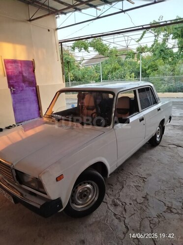 LADA (VAZ) 2107 2006, 25,000 km - 1.6 l - Şirvan
