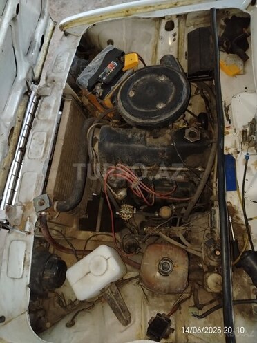 LADA (VAZ) 2107 2006, 25,000 km - 1.6 l - Şirvan