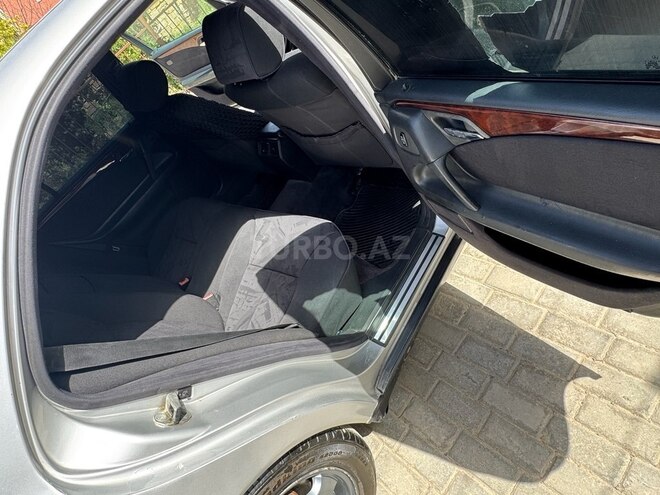 Mercedes E 200 1998, 390,000 km - 2.0 l - Bakı