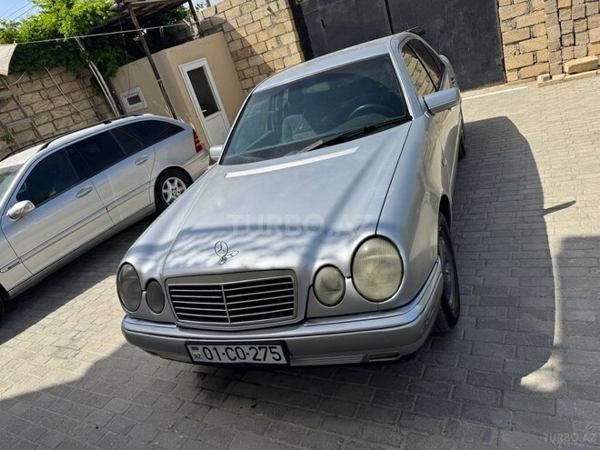 Mercedes E 200 1998, 390,000 km - 2.0 l - Bakı