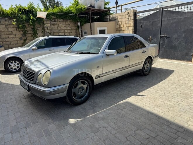 Mercedes E 200 1998, 390,000 km - 2.0 l - Bakı