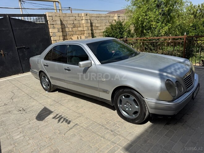 Mercedes E 200 1998, 390,000 km - 2.0 l - Bakı