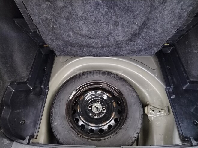 Toyota Corolla 2006, 280,000 km - 1.4 l - Sumqayıt