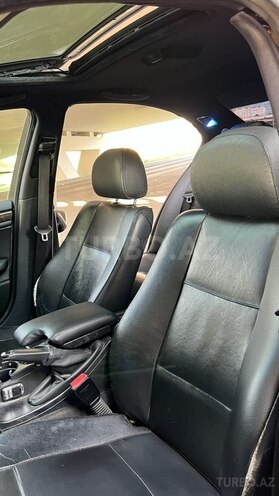BMW 325 2003, 379,000 km - 2.5 l - Bakı
