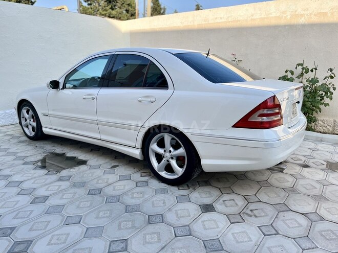 Mercedes C 230 2005, 334,000 km - 1.8 l - Bakı
