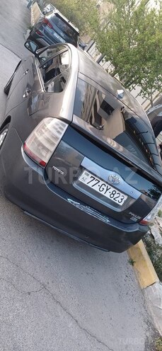 Toyota Prius-2