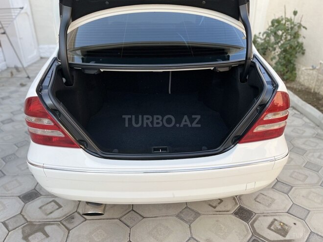 Mercedes C 230 2005, 334,000 km - 1.8 l - Bakı