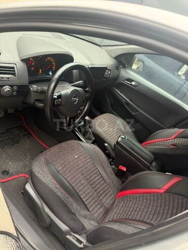 Opel Astra 2010, 300,000 km - 1.3 l - Bakı