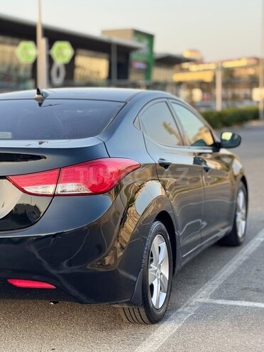 Hyundai Elantra 2013, 180,000 km - 1.8 л - Bakı