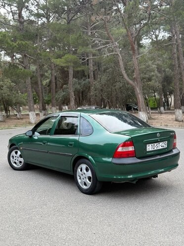 Opel Vectra 1996, 234,646 km - 1.6 l - Sumqayıt