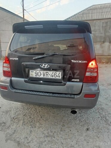 Hyundai Terracan 2006, 190,000 km - 2.9 l - Bakı