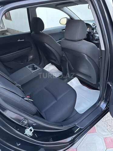 Hyundai i30 2009, 353,000 km - 1.6 l - Bakı