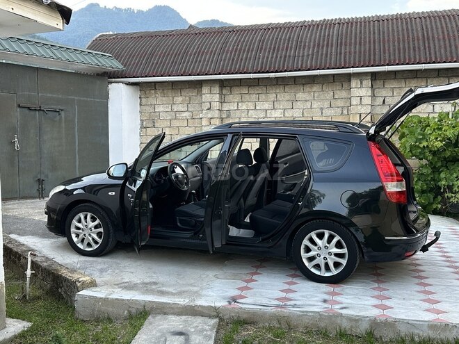 Hyundai i30 2009, 353,000 km - 1.6 l - Bakı