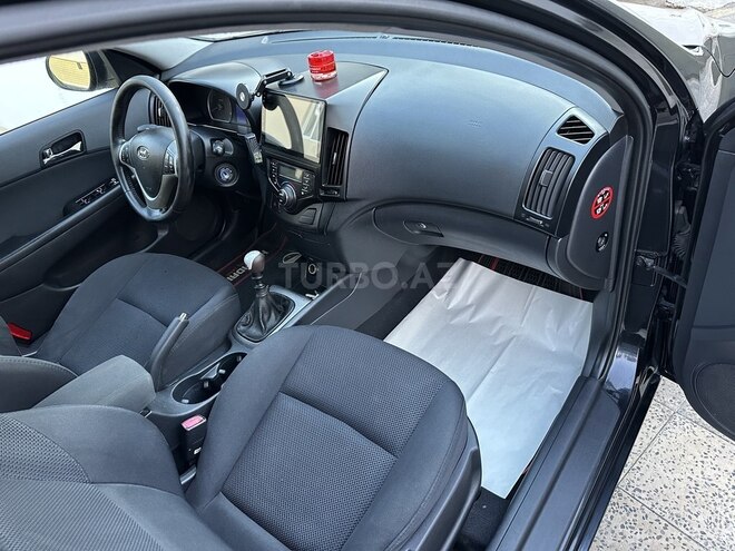 Hyundai i30 2009, 353,000 km - 1.6 l - Bakı