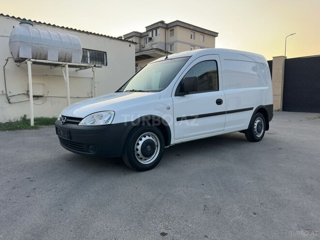 Opel Combo-8