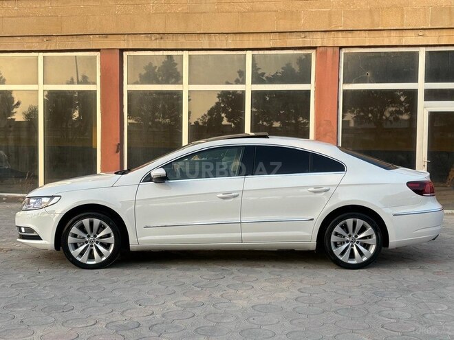 Volkswagen Passat CC-9