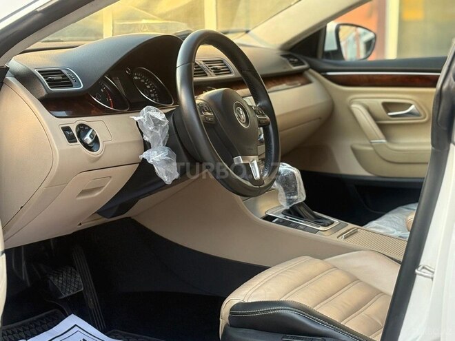 Volkswagen Passat CC-17