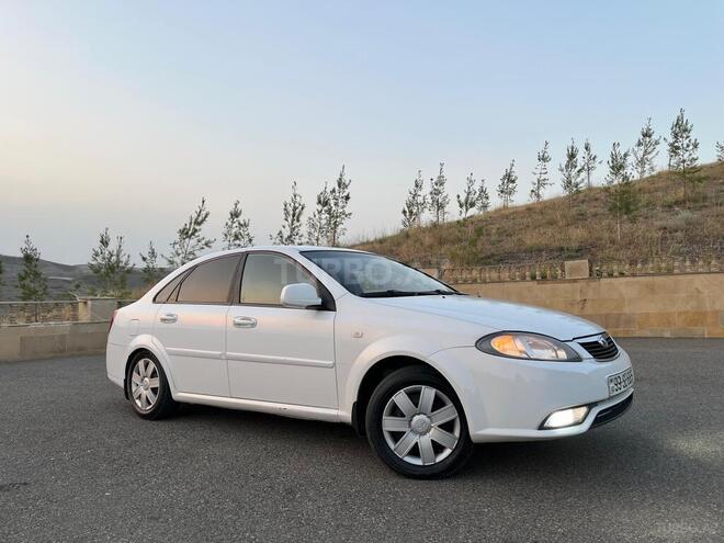 Daewoo Gentra-4