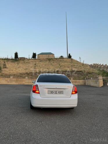 Daewoo Gentra-2