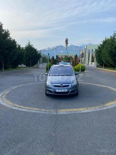 Opel Zafira 2006, 434,000 km - 1.9 л - Qax