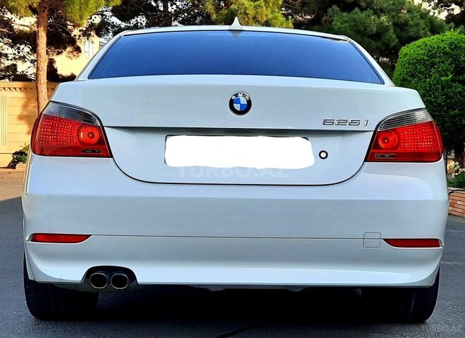 BMW 525-9
