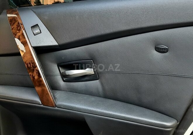 BMW 525-14