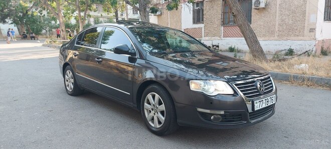 Volkswagen Passat 2008, 296,268 km - 2.0 l - Bakı