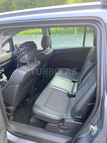 Opel Zafira 2006, 434,000 km - 1.9 л - Qax