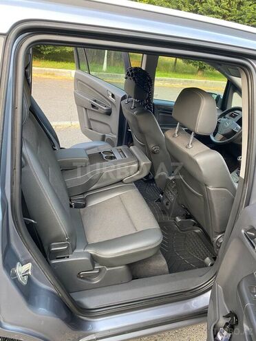 Opel Zafira 2006, 434,000 km - 1.9 л - Qax