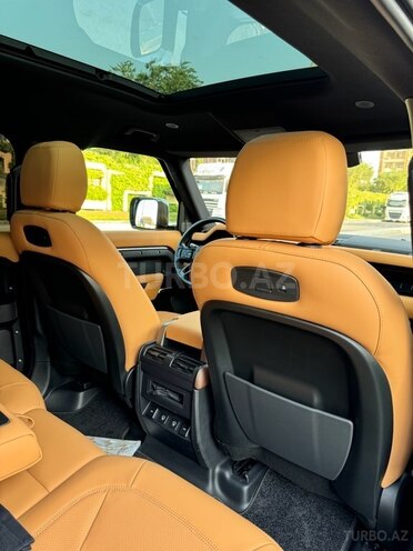 Land Rover Defender 2021, 30,860 km - 2.0 л - Bakı