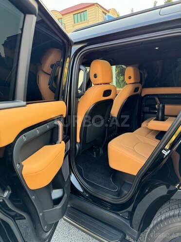 Land Rover Defender 2021, 30,860 km - 2.0 л - Bakı