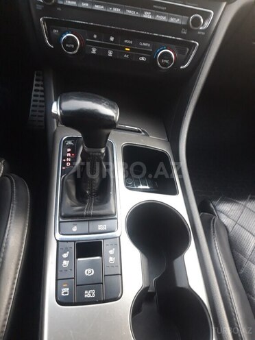 Kia Optima-5
