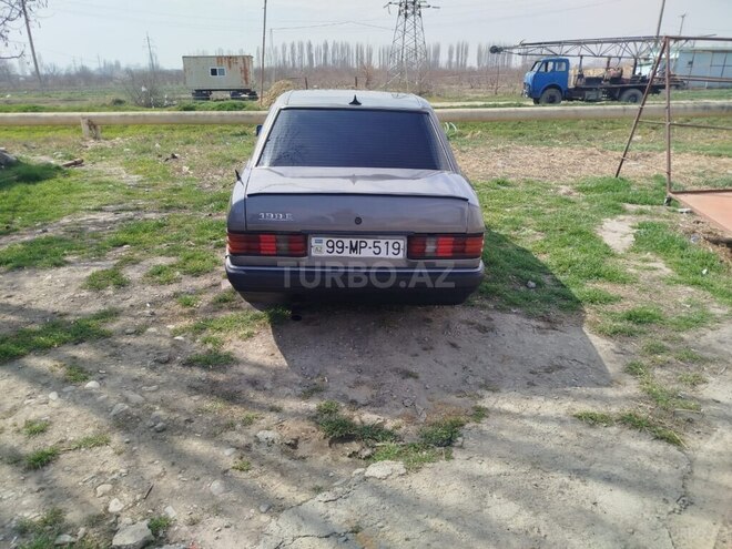 Mercedes 190 1993, 450,000 km - 2.0 l - Xaçmaz