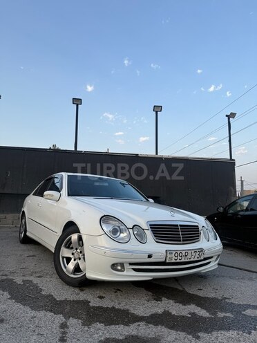 Mercedes E 320 2004, 390,000 km - 3.2 l - Bakı