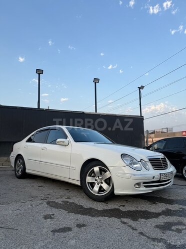 Mercedes E 320 2004, 390,000 km - 3.2 l - Bakı