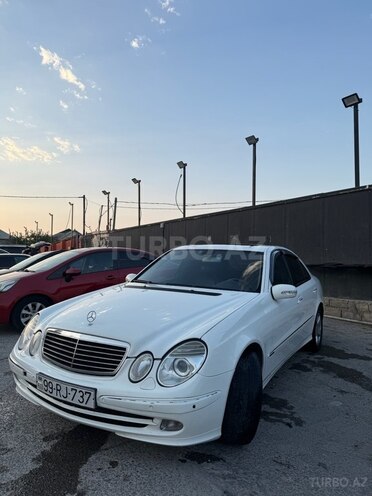 Mercedes E 320 2004, 390,000 km - 3.2 l - Bakı