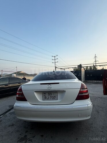 Mercedes E 320 2004, 390,000 km - 3.2 l - Bakı