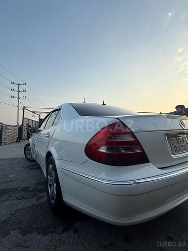 Mercedes E 320 2004, 390,000 km - 3.2 l - Bakı