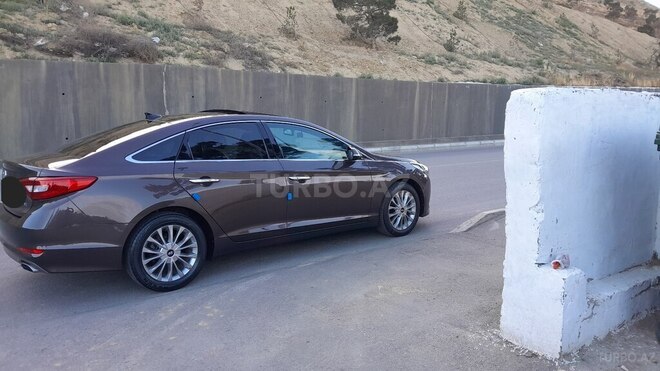 Hyundai Sonata-7
