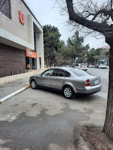 Volkswagen Passat 2002, 375,000 km - 1.8 l - Sumqayıt