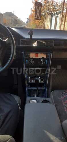 Mercedes E 220 1993, 550,000 km - 2.2 l - Xaçmaz