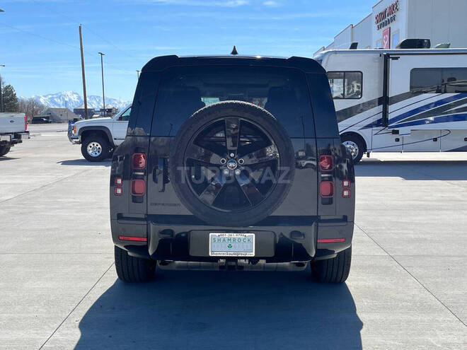 Land Rover Defender 2024, 40,234 km - 3.0 l - Bakı