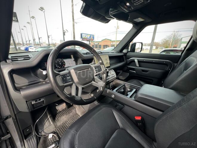Land Rover Defender 2024, 40,234 km - 3.0 l - Bakı