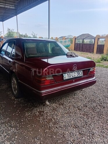 Mercedes E 250 1991, 400,418 km - 2.5 л - Ağstafa