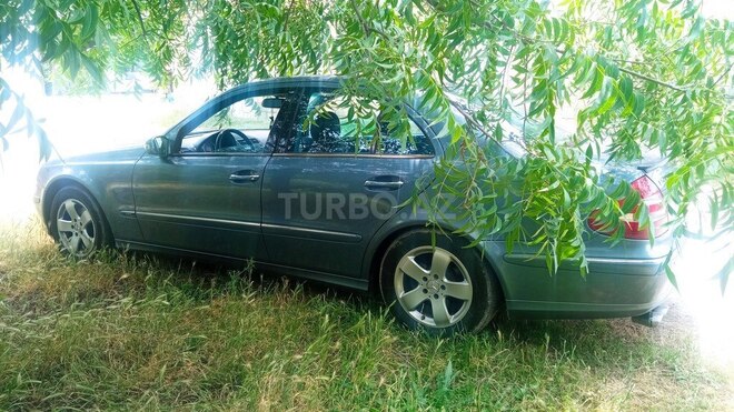 Mercedes E 200 2004, 392,000 km - 1.8 l - Bakı