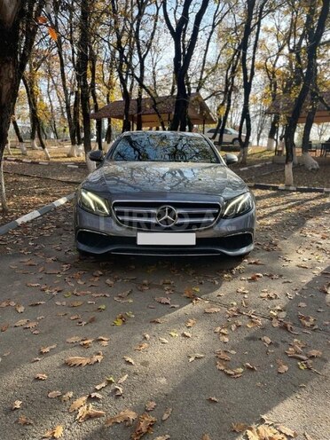 Mercedes E 200 2016, 242,000 km - 2.0 l - Bakı