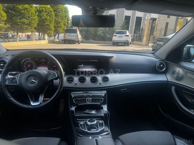Mercedes E 200 2016, 242,000 km - 2.0 l - Bakı