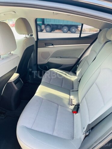 Hyundai Elantra 2016, 77,935 km - 2.0 л - Bakı